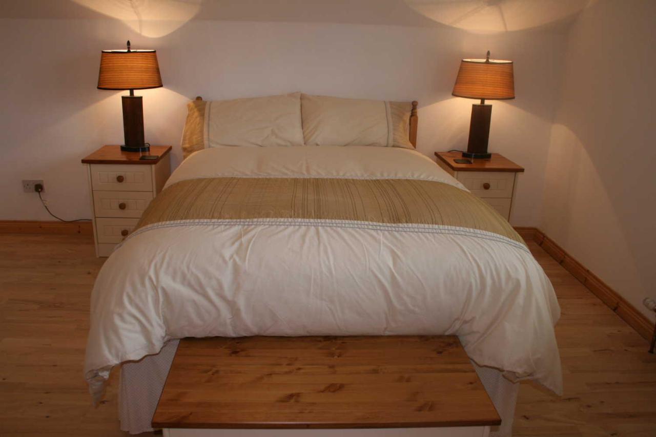 Resort, Pet Friendly, Wifi, Sky Tv, 4 Bedrooms, 2 Reception * Drumcoura